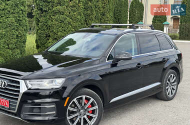 Позашляховик / Кросовер Audi Q7 2017 в 