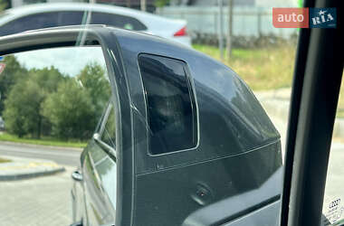 Позашляховик / Кросовер Audi Q7 2021 в 