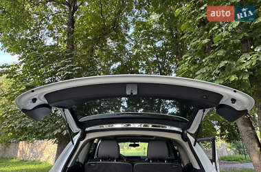 Позашляховик / Кросовер Audi Q7 2012 в 