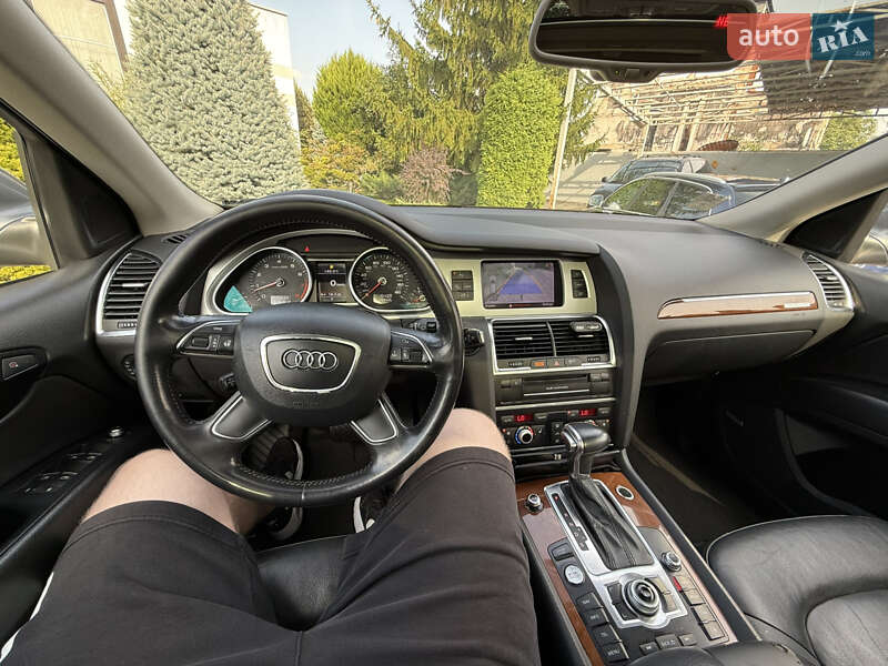 Внедорожник / Кроссовер Audi Q7 2013 в Харькове
