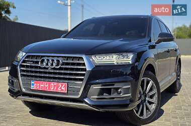 Внедорожник / Кроссовер Audi Q7 2016 в 