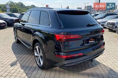 Внедорожник / Кроссовер Audi Q7 2019 в 
