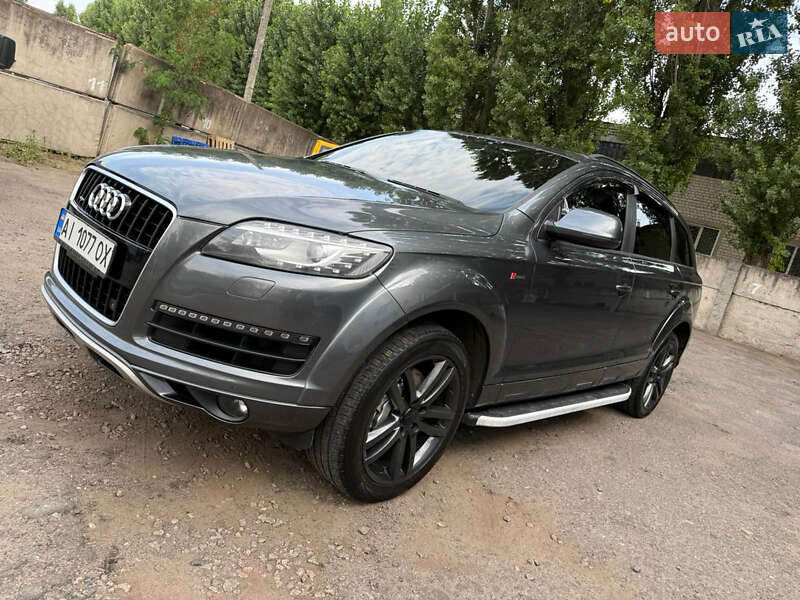 Внедорожник / Кроссовер Audi Q7 2014 в Черкассах
