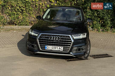 Внедорожник / Кроссовер Audi Q7 2017 в Киеве