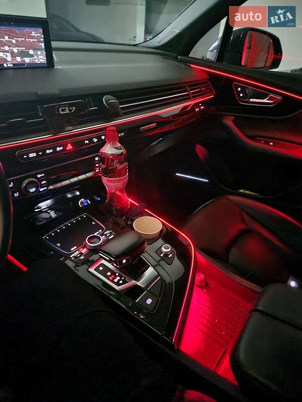 Внедорожник / Кроссовер Audi Q7 2017 в Киеве фото 2 Внедорожник / Кроссовер Audi Q7 2017 в Киеве