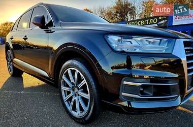 Внедорожник / Кроссовер Audi Q7 2017 в Киеве