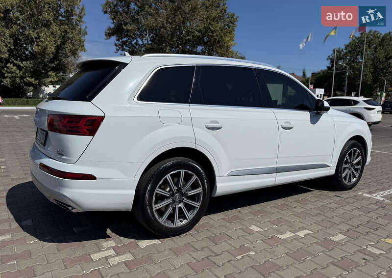 Внедорожник / Кроссовер Audi Q7 2016 в Одессе
