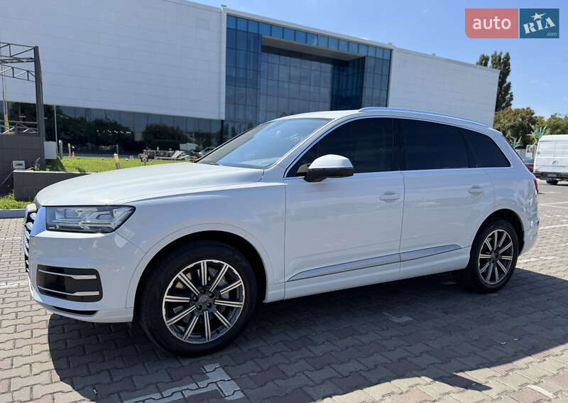Внедорожник / Кроссовер Audi Q7 2016 в Одессе