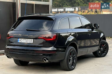 Позашляховик / Кросовер Audi Q7 2006 в 