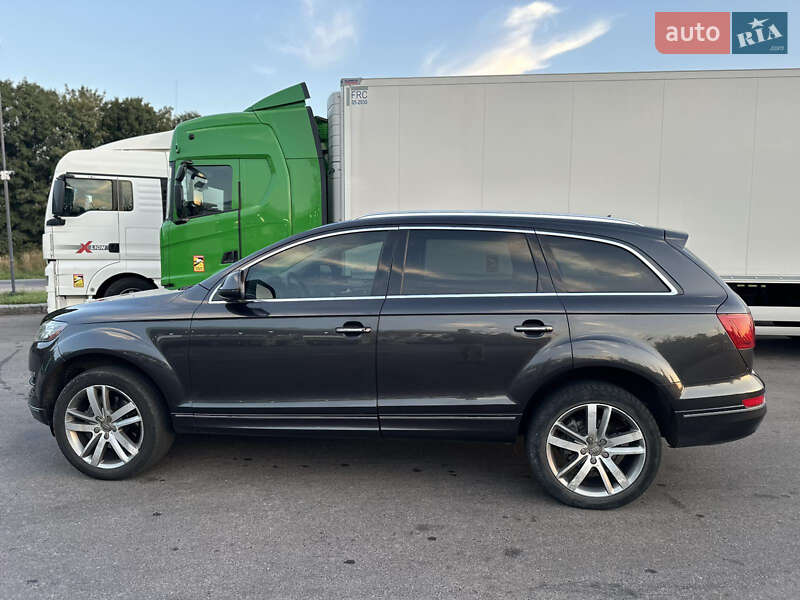 Позашляховик / Кросовер Audi Q7 2010 в Стрию