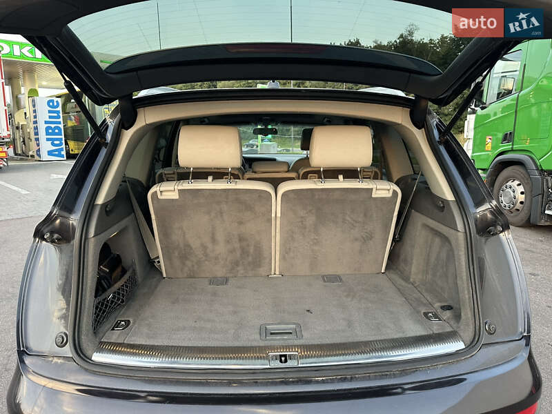 Позашляховик / Кросовер Audi Q7 2010 в Стрию