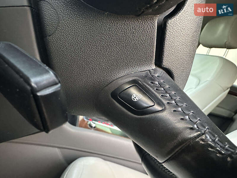 Позашляховик / Кросовер Audi Q7 2010 в Стрию