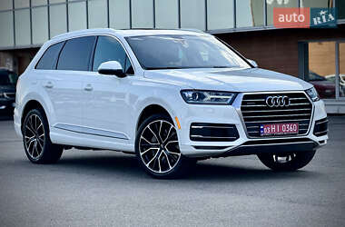 Внедорожник / Кроссовер Audi Q7 2017 в Киеве