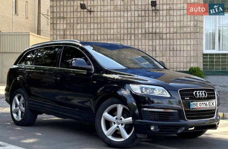 Внедорожник / Кроссовер Audi Q7 2008 в 