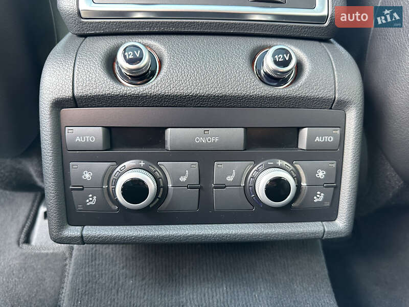 Внедорожник / Кроссовер Audi Q7 2014 в Днепре