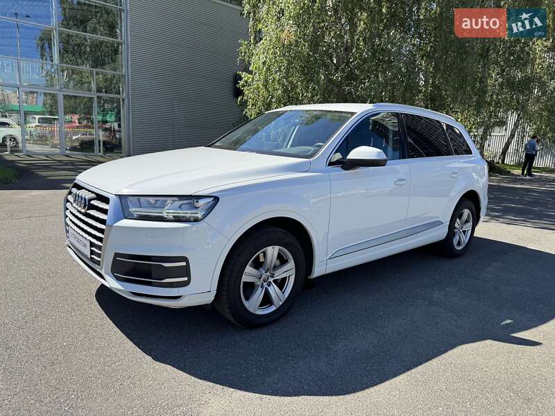 Внедорожник / Кроссовер Audi Q7 2018 в Киеве