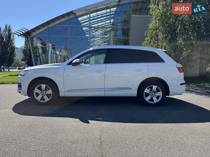 Внедорожник / Кроссовер Audi Q7 2018 в Киеве