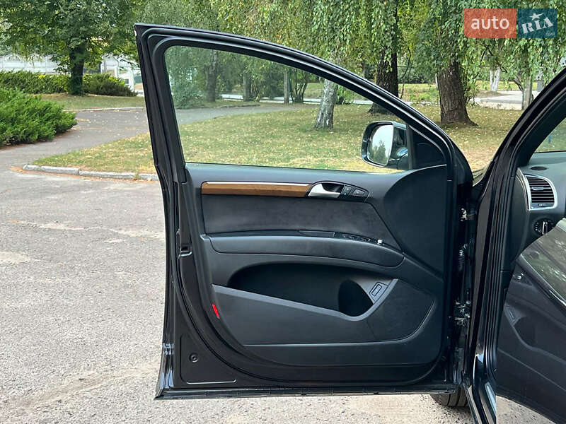 Внедорожник / Кроссовер Audi Q7 2013 в Ровно фото 9 Внедорожник / Кроссовер Audi Q7 2013 в Ровно