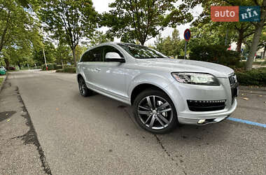 Внедорожник / Кроссовер Audi Q7 2009 в 