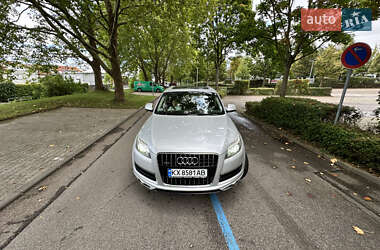 Внедорожник / Кроссовер Audi Q7 2009 в 