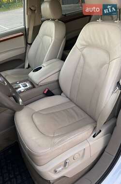 Внедорожник / Кроссовер Audi Q7 2013 в 