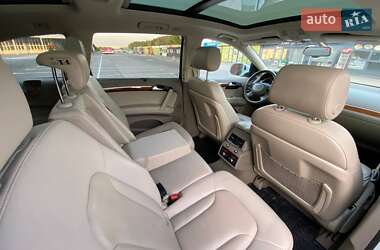 Внедорожник / Кроссовер Audi Q7 2013 в 