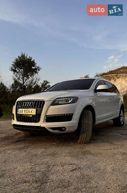 Внедорожник / Кроссовер Audi Q7 2012 в 