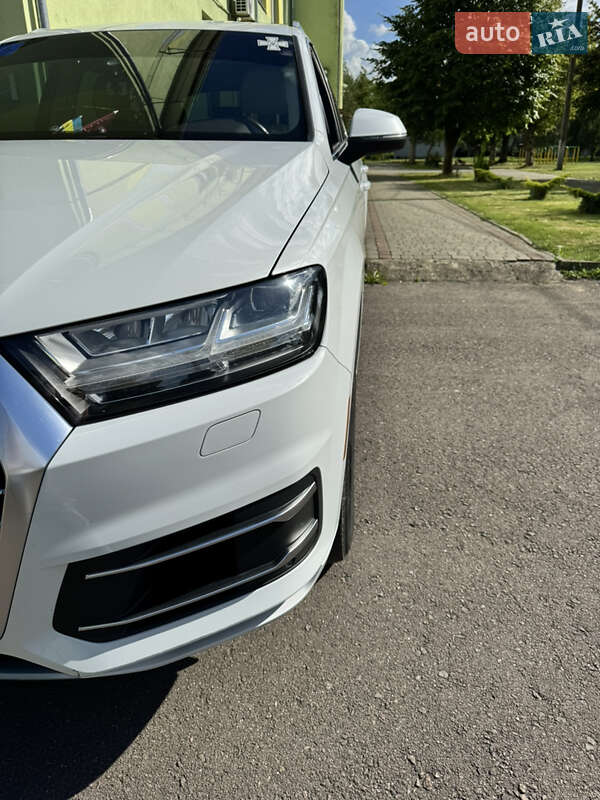 Позашляховик / Кросовер Audi Q7 2016 в Дрогобичі фото 5 Позашляховик / Кросовер Audi Q7 2016 в Дрогобичі