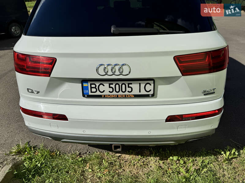 Позашляховик / Кросовер Audi Q7 2016 в Дрогобичі