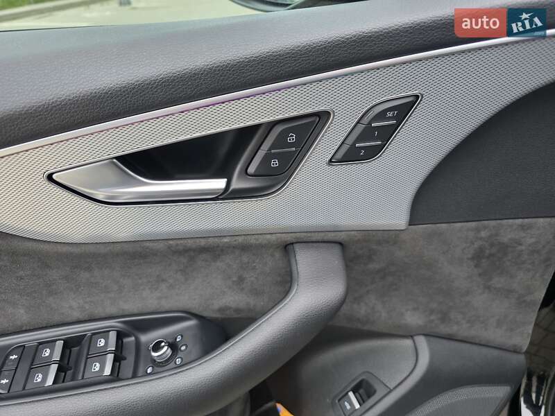 Позашляховик / Кросовер Audi Q7 2020 в Луцьку