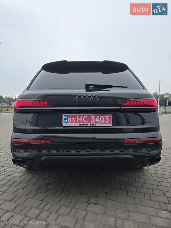 Позашляховик / Кросовер Audi Q7 2020 в Луцьку