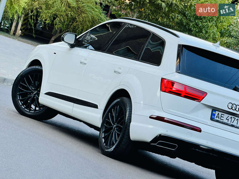 Внедорожник / Кроссовер Audi Q7 2016 в Одессе фото 19 Внедорожник / Кроссовер Audi Q7 2016 в Одессе