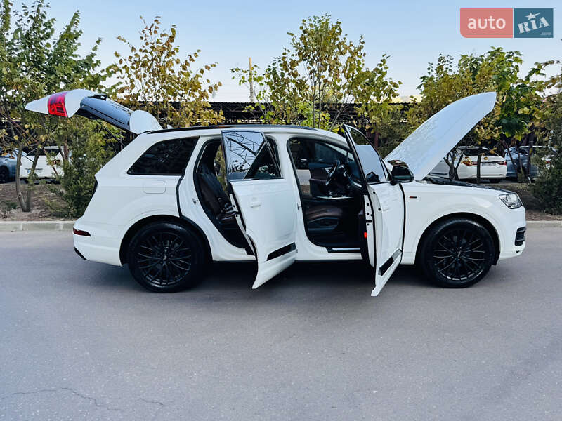 Внедорожник / Кроссовер Audi Q7 2016 в Одессе фото 29 Внедорожник / Кроссовер Audi Q7 2016 в Одессе