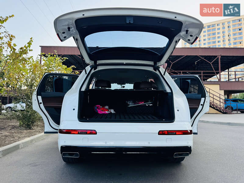 Внедорожник / Кроссовер Audi Q7 2016 в Одессе фото 47 Внедорожник / Кроссовер Audi Q7 2016 в Одессе