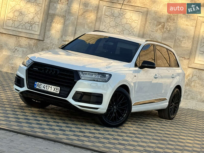 Внедорожник / Кроссовер Audi Q7 2016 в Одессе фото 53 Внедорожник / Кроссовер Audi Q7 2016 в Одессе