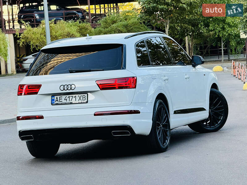 Внедорожник / Кроссовер Audi Q7 2016 в Одессе фото 62 Внедорожник / Кроссовер Audi Q7 2016 в Одессе