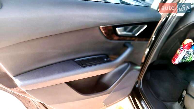 Позашляховик / Кросовер Audi Q7 2016 в Рівному фото 20 Позашляховик / Кросовер Audi Q7 2016 в Рівному