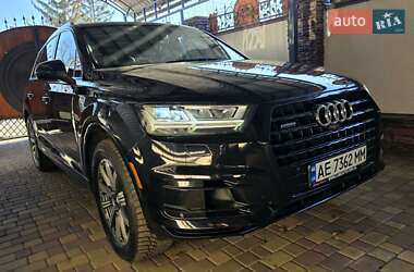 Внедорожник / Кроссовер Audi Q7 2016 в Днепре