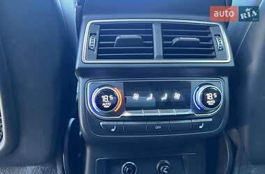 Внедорожник / Кроссовер Audi Q7 2018 в 