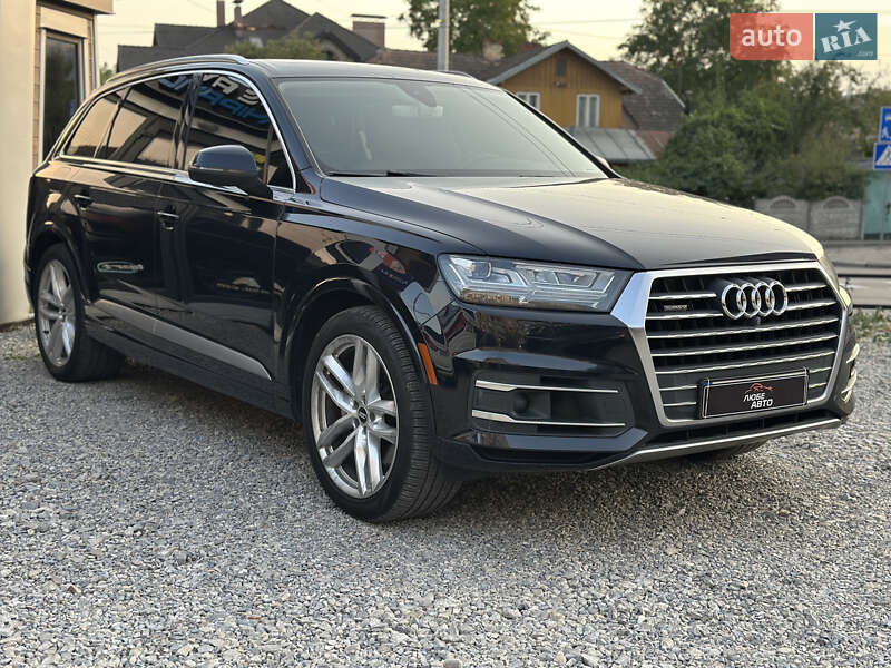 Позашляховик / Кросовер Audi Q7 2016 в Івано-Франківську
