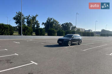 Позашляховик / Кросовер Audi Q7 2016 в 
