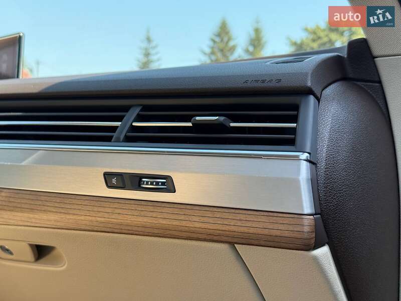 Внедорожник / Кроссовер Audi Q7 2017 в Ровно