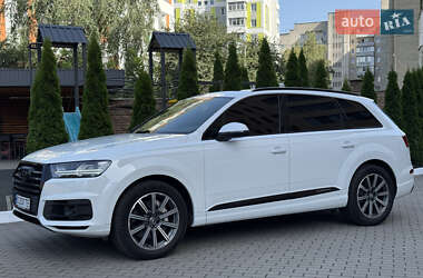 Внедорожник / Кроссовер Audi Q7 2016 в Луцке