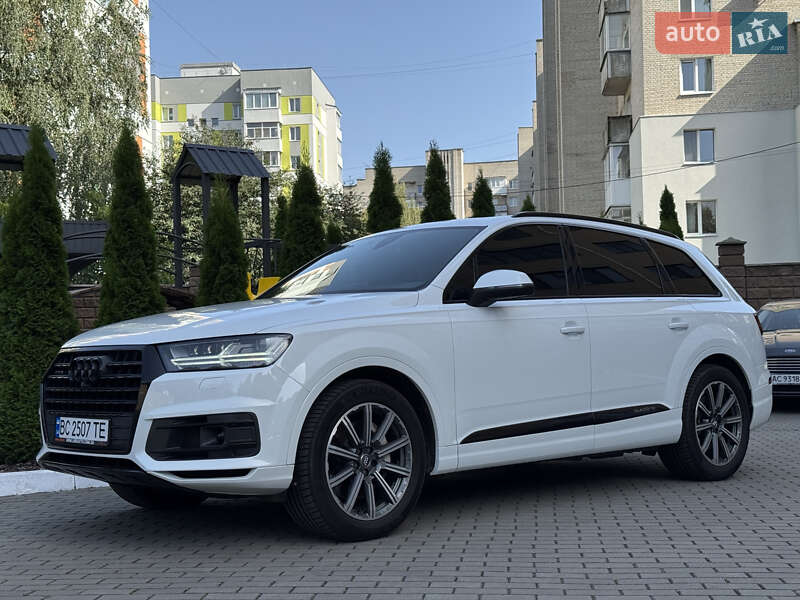 Внедорожник / Кроссовер Audi Q7 2016 в Луцке фото 5 Внедорожник / Кроссовер Audi Q7 2016 в Луцке