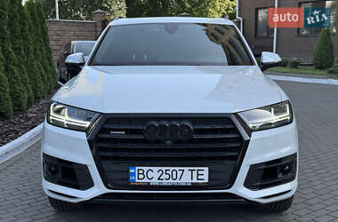 Позашляховик / Кросовер Audi Q7 2016 в Луцьку
