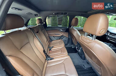 Внедорожник / Кроссовер Audi Q7 2016 в Луцке