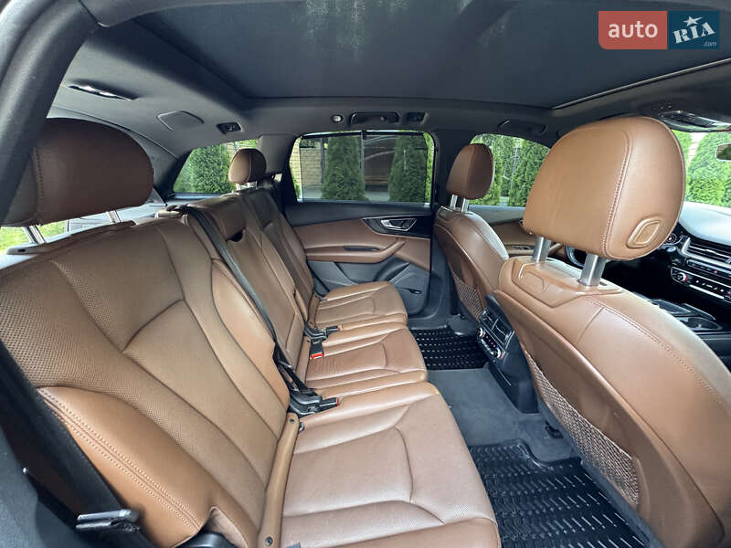 Позашляховик / Кросовер Audi Q7 2016 в Луцьку фото 47 Позашляховик / Кросовер Audi Q7 2016 в Луцьку