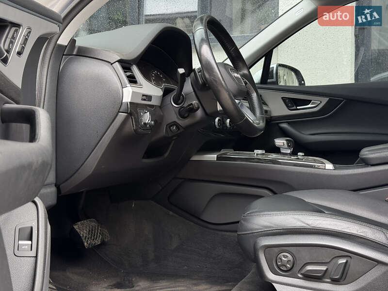 Внедорожник / Кроссовер Audi Q7 2017 в Львове фото 9 Внедорожник / Кроссовер Audi Q7 2017 в Львове