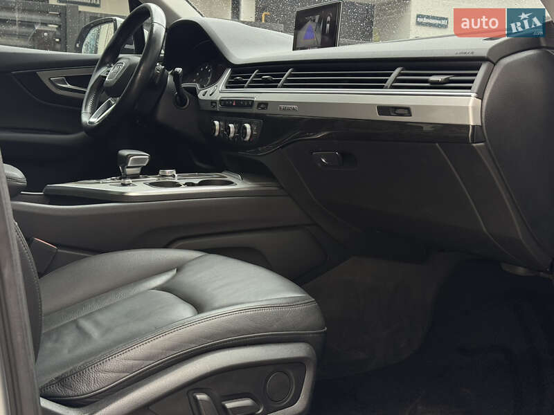 Внедорожник / Кроссовер Audi Q7 2017 в Львове фото 16 Внедорожник / Кроссовер Audi Q7 2017 в Львове