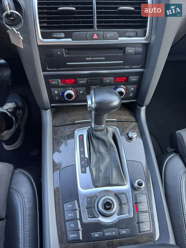 Позашляховик / Кросовер Audi Q7 2011 в Чернівцях фото 15 Позашляховик / Кросовер Audi Q7 2011 в Чернівцях